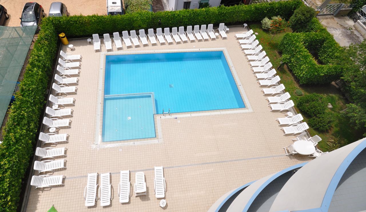 Residence Eurostar Бібіоне Екстер'єр фото